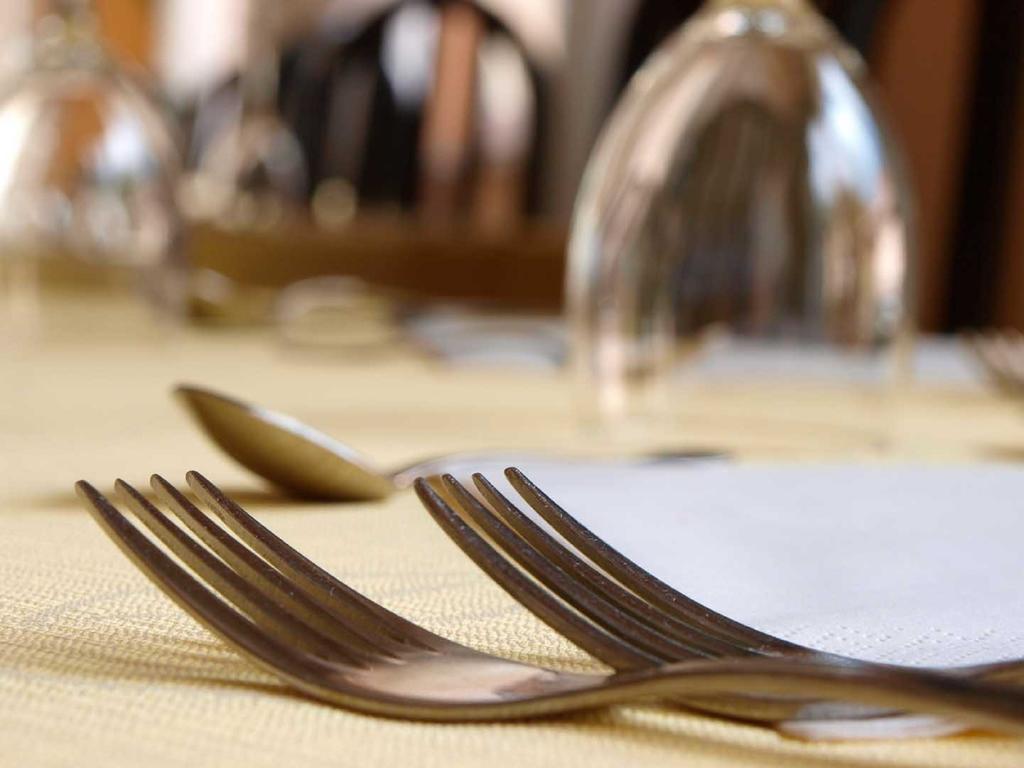 Hotel Alberello Riva del Garda Ngoại thất bức ảnh