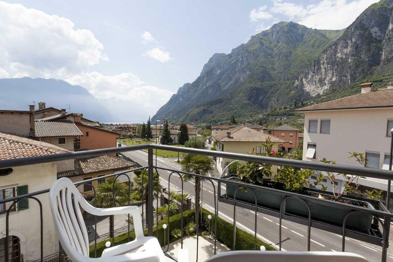 Hotel Alberello Riva del Garda Ngoại thất bức ảnh
