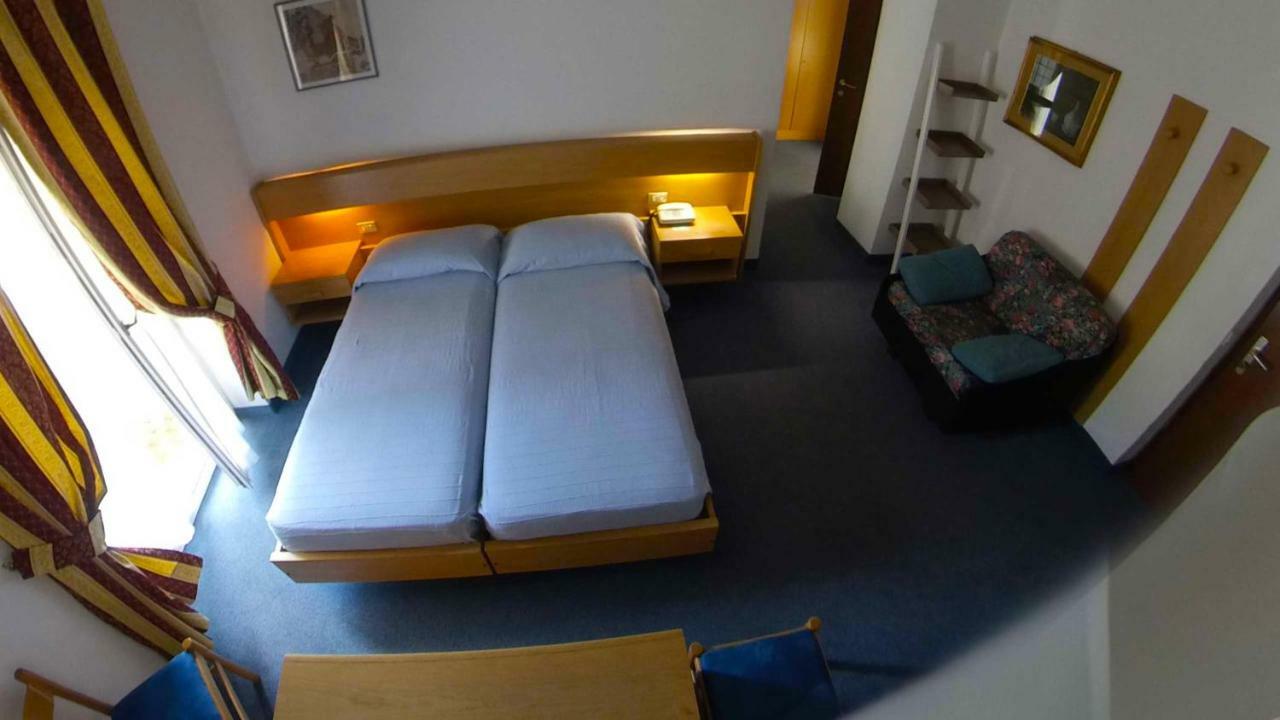 Hotel Alberello Riva del Garda Ngoại thất bức ảnh