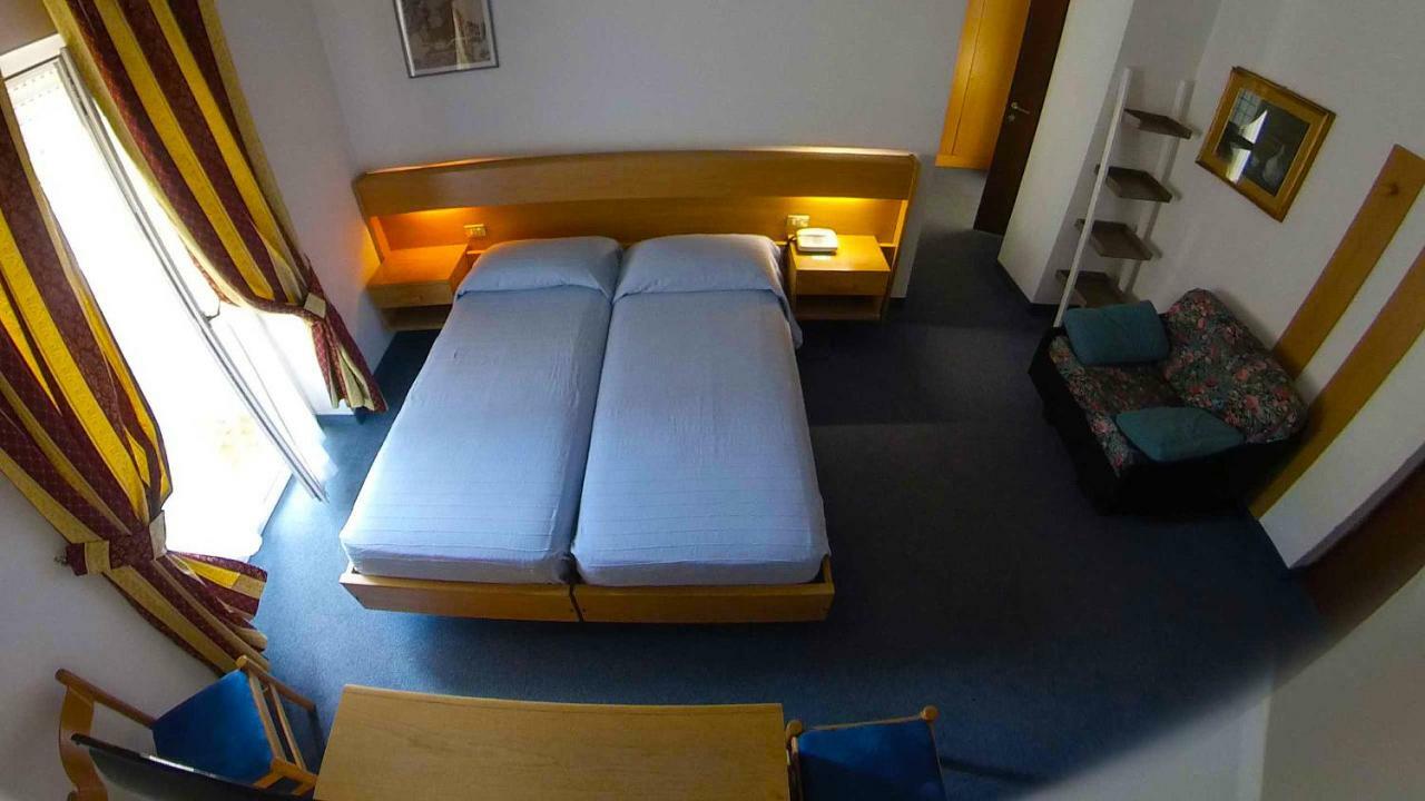 Hotel Alberello Riva del Garda Ngoại thất bức ảnh