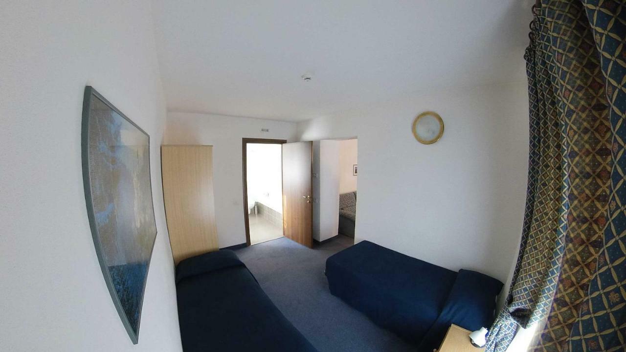 Hotel Alberello Riva del Garda Ngoại thất bức ảnh